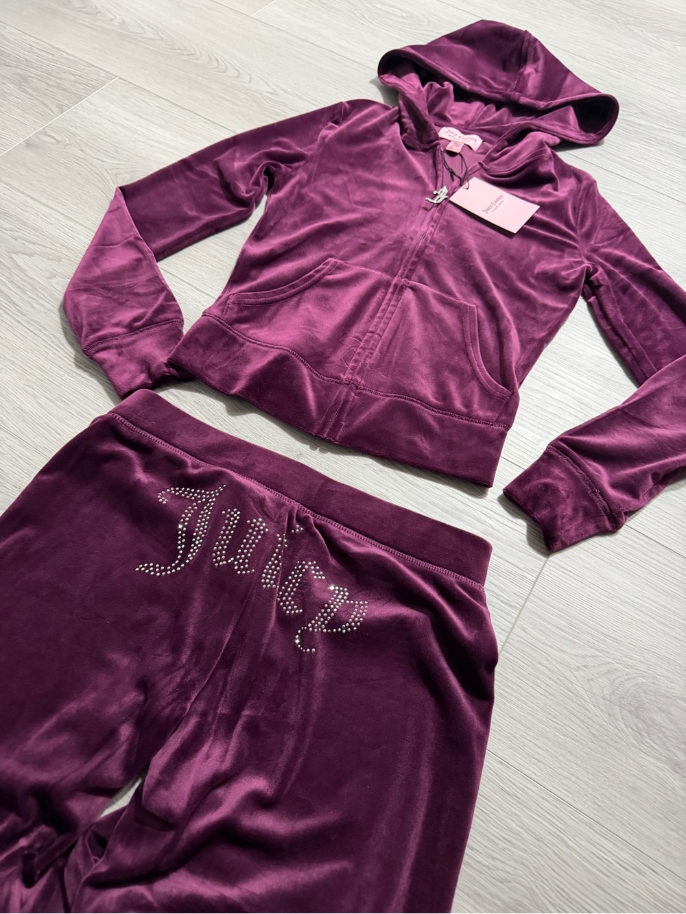 🍇Juicy Couture Velour🍇 Track Set - Plum - Picture 3 of 4